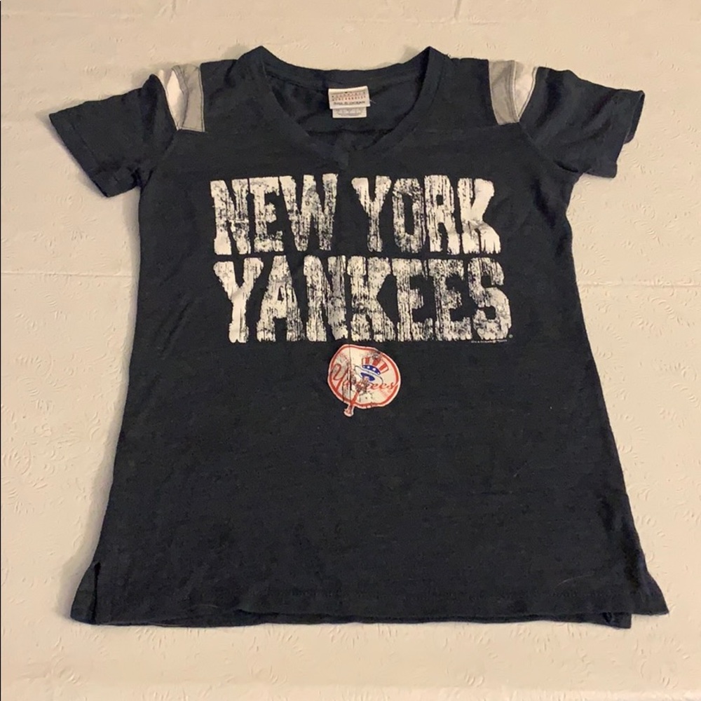 5th & Ocean Offical MLB NY Yankees Tee